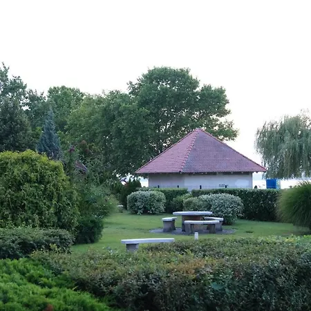 Lakeside Apartmán Siófok