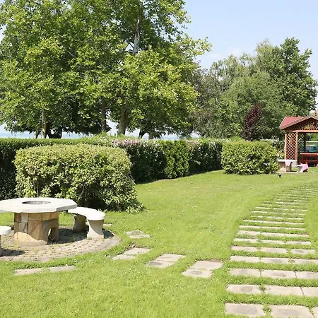 Apartmán Lakeside *